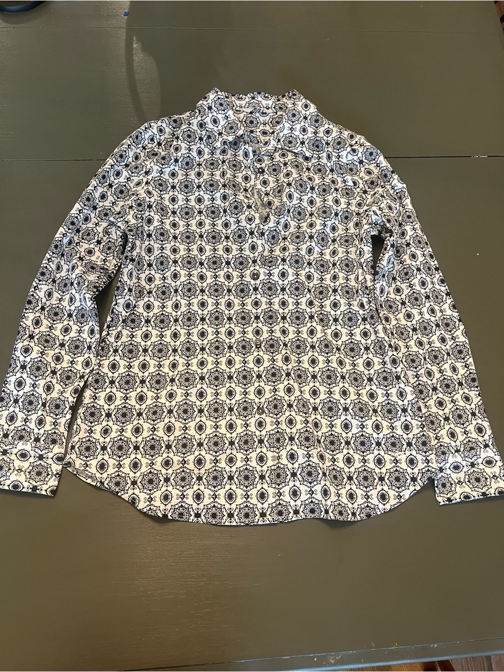 Dockers Long-Sleeve Button-Down Shirt - Black and White Geometric